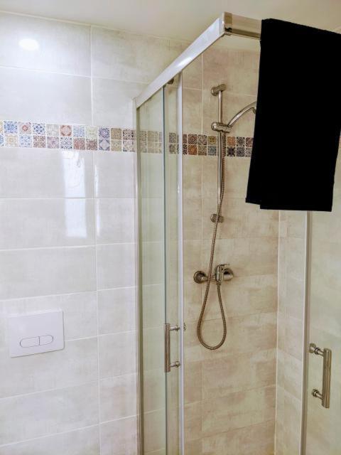Coeur De Ville Appartement Meuble Angers Luaran gambar